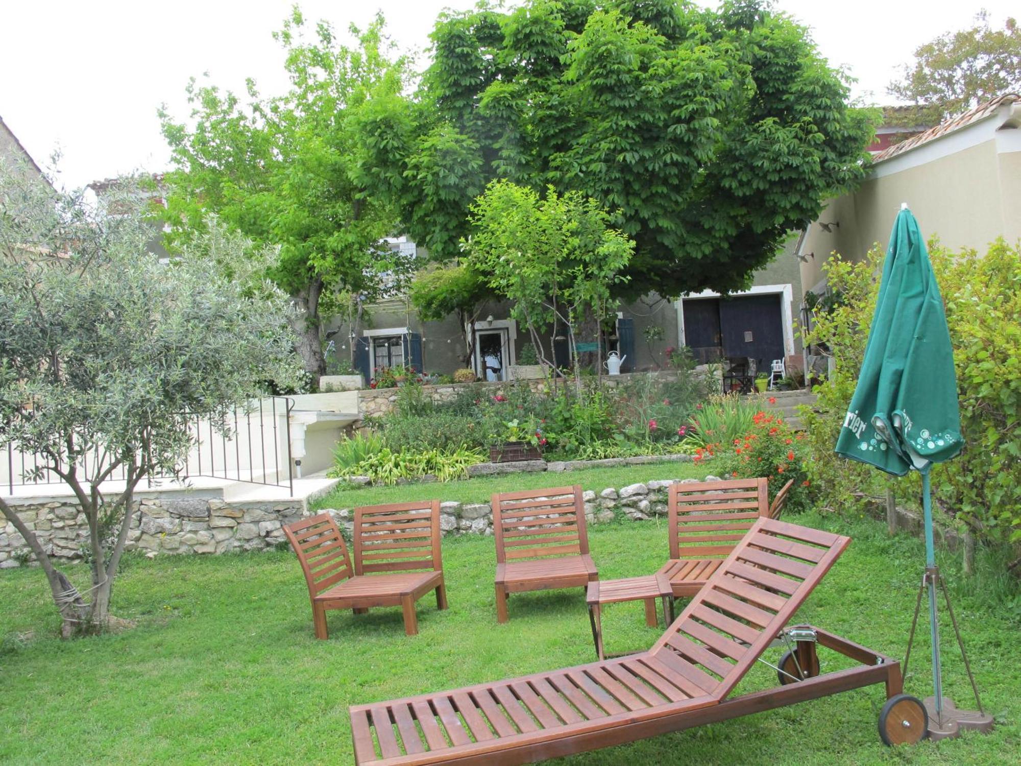 Lou Cardalines Bed & Breakfast Bédoin Екстериор снимка