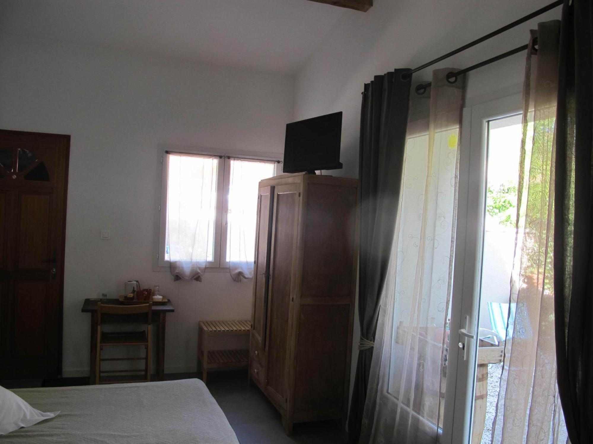 Lou Cardalines Bed & Breakfast Bédoin Екстериор снимка