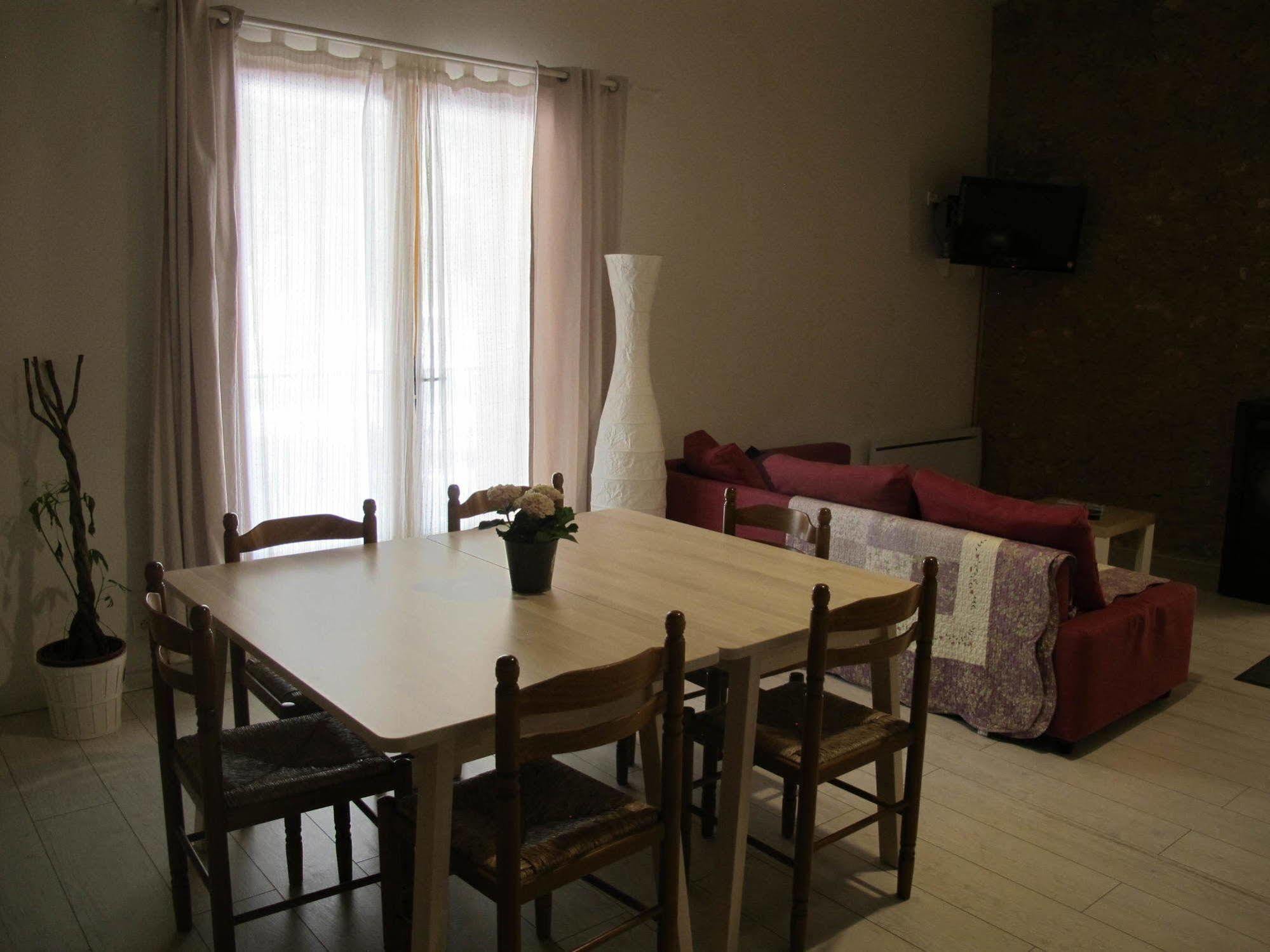 Lou Cardalines Bed & Breakfast Bédoin Екстериор снимка