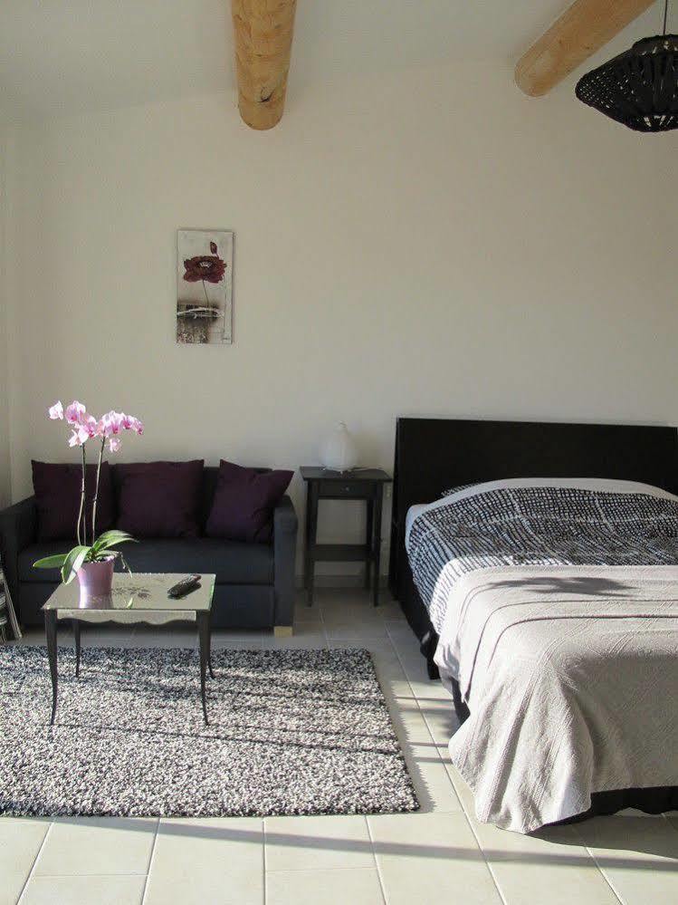 Lou Cardalines Bed & Breakfast Bédoin Екстериор снимка